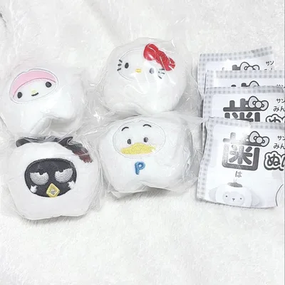 サンリオ みんなでなっちゃお!歯ぬいぐるみ カプセルトイ