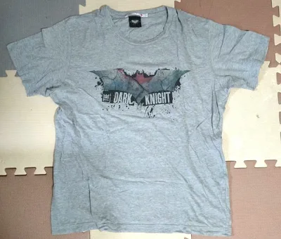UNIQLO UT ダークナイト Tシャツ