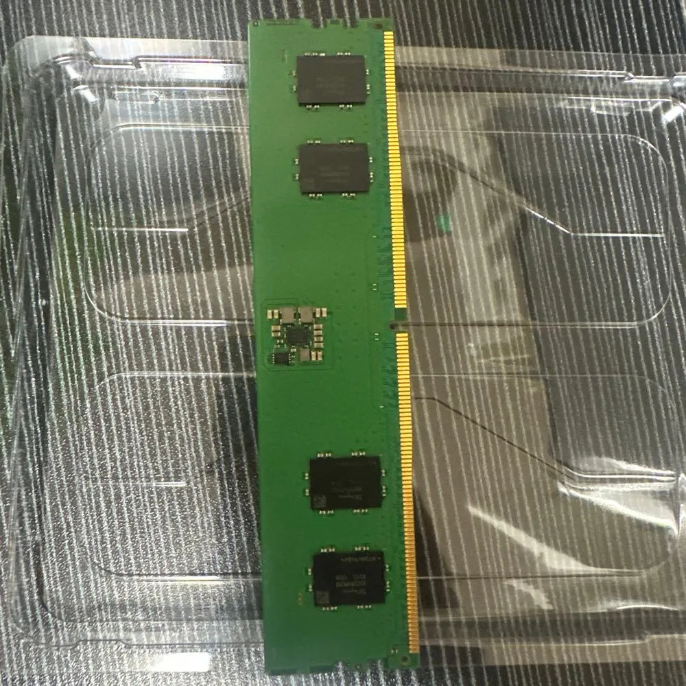 SK hynix 8GB DDR5-4800 PC5-4800B メモリー