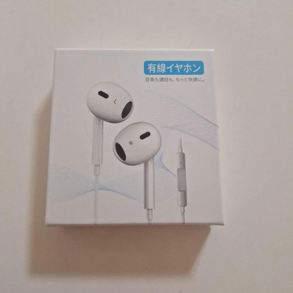 ✨大特価✨USB Type-C 有線イヤホン インナーイヤー型 ホワイト