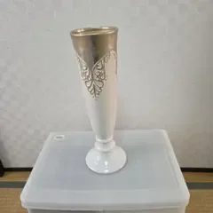 ホワイトゴールド花瓶 陶器製