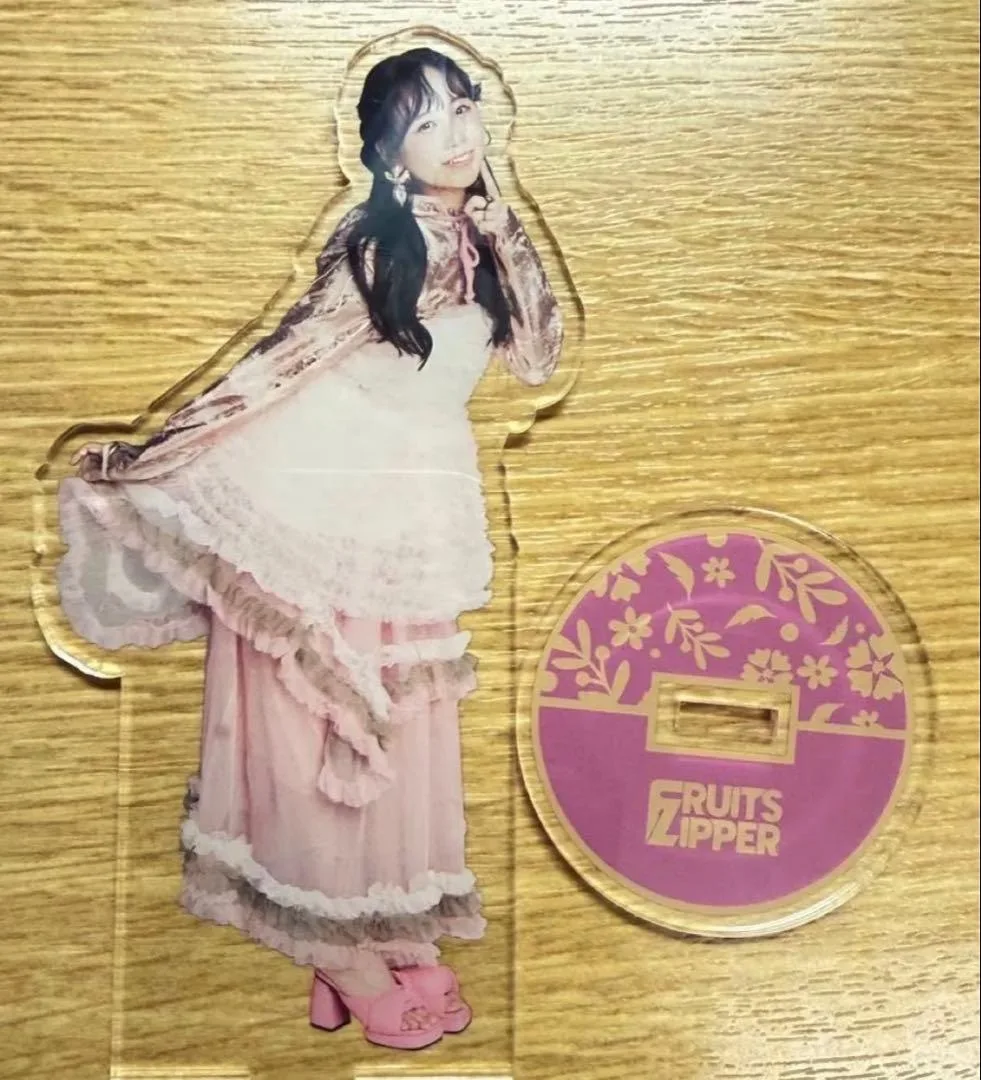 FRUITSZIPPER 松本かれん アクリルスタンド