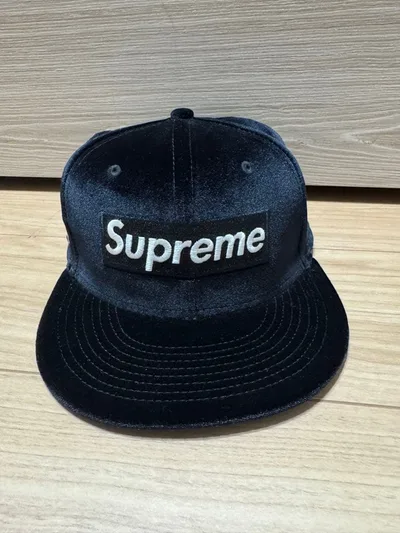 Supreme 22FW Velvet 5-Panel Cap