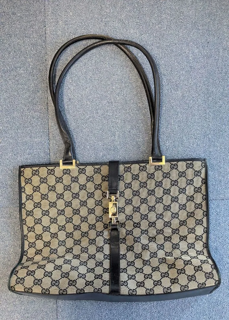 GUCCI GG柄 ショルダーバッグ