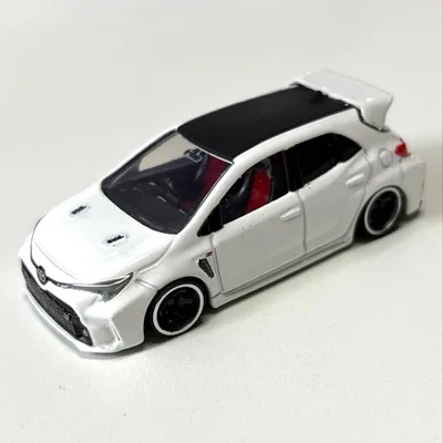 トヨタ GRカローラ トミカ ローダウン仕様 ミニカー
