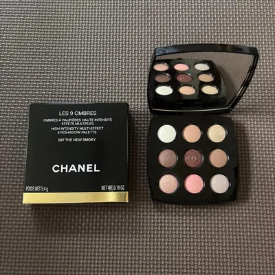 CHANEL〈レ ヌフ オンブル 〉9色アイシャドウパレット