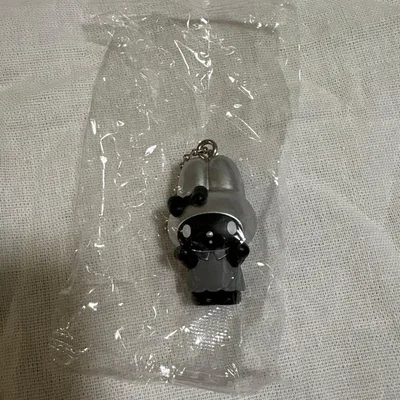 ガチャガチャ マイメロディ モノトーン マスコット