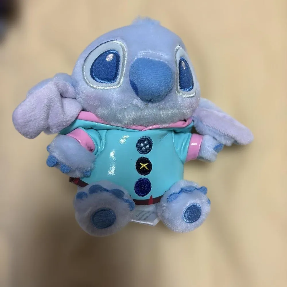 ディズニーストア スティッチ ぬいぐるみ マスコット