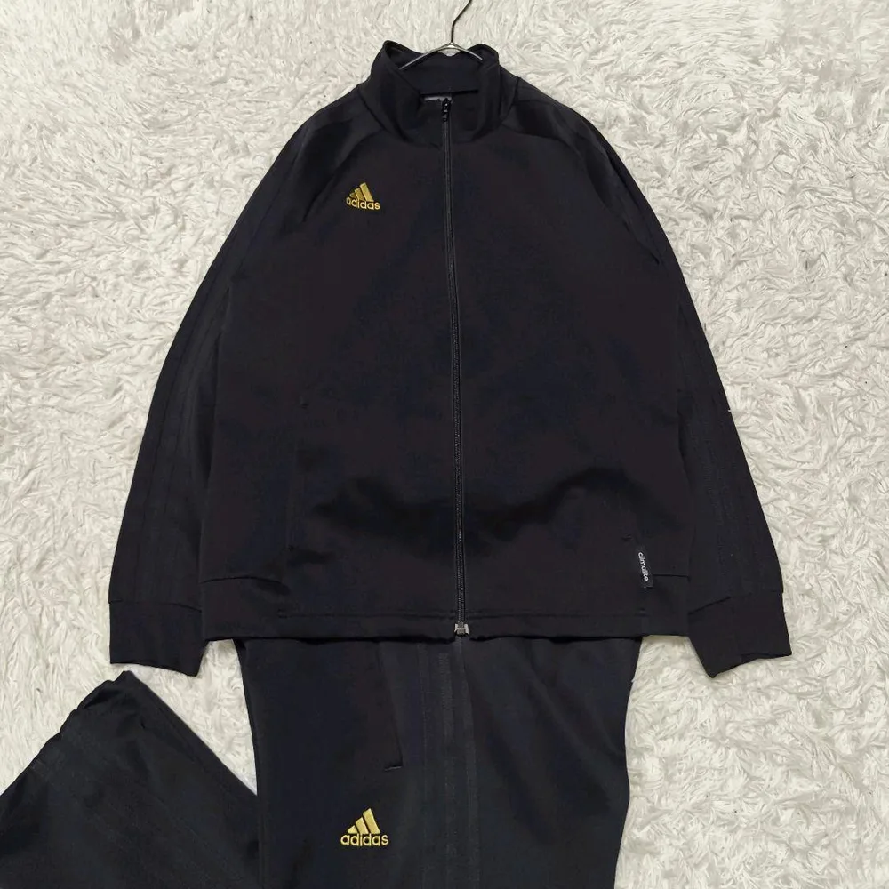adidas トラックジャケット オールブラック セットアップ