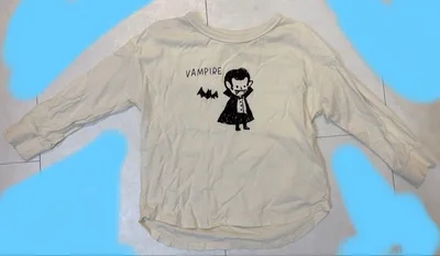 キッズ 長袖 Tシャツ 100 オフホワイト バンパイア 吸血鬼 ハロウィン