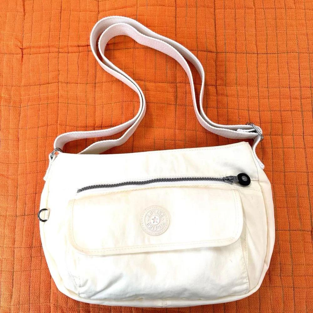 Kipling ショルダーバッグ ホワイト