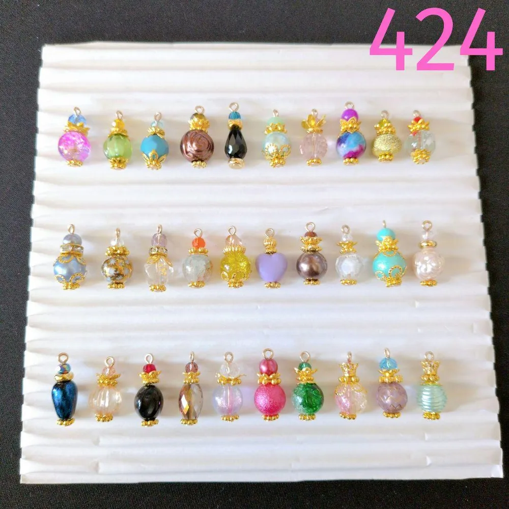 424ミニ香水瓶チャーム ハンドメイド コネクター アクセサリーパーツ