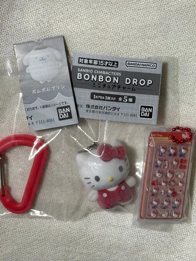 SANRIO BONBON DROP 、カラビナマスコットチャーム2個セット