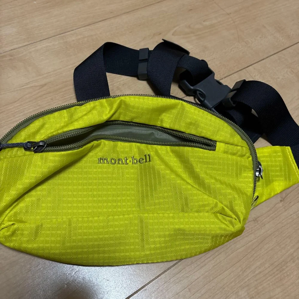 一度使用のみ mont-bell デルタガセットポーチ Mイエロー