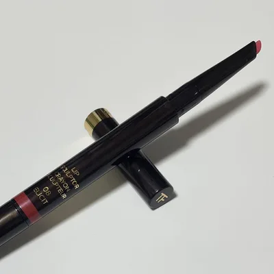 TOM FORD トムフォード リップ スカルプター(リップライナー)