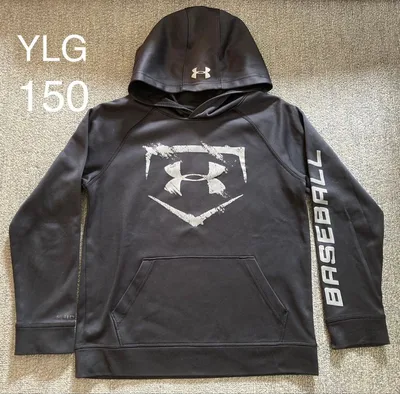 UNDER ARMOUR パーカー ブラック 150cm YLG