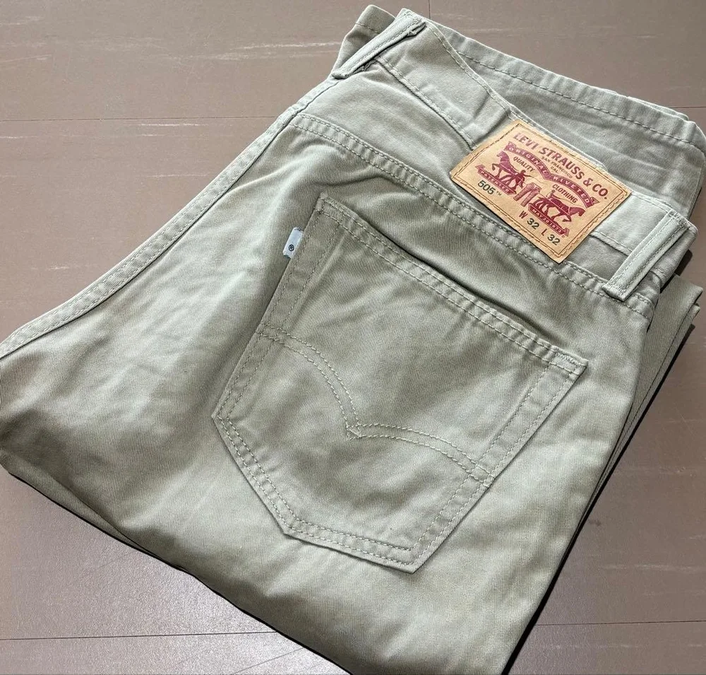 【人気品番】Levi's 505 チノパン