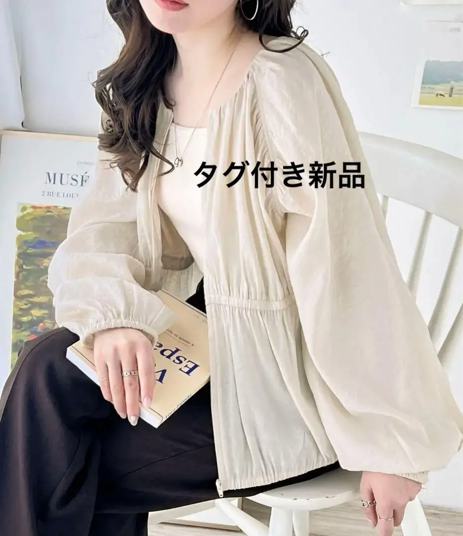 【タグ付き新品】ブラウス見えする前後 2wayラグランギャザージップブルゾン