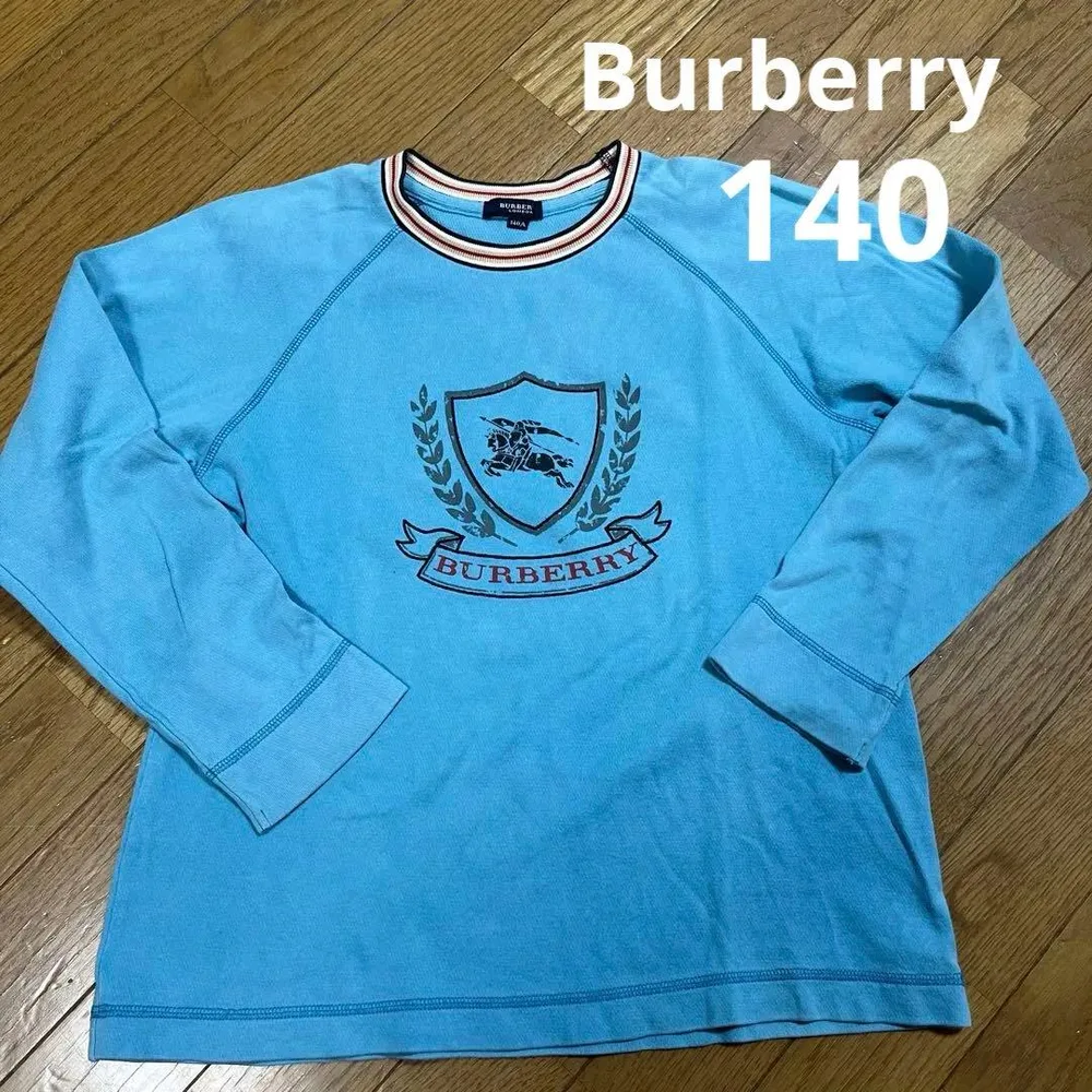 BURBERRY 水色 トレーナー 140A