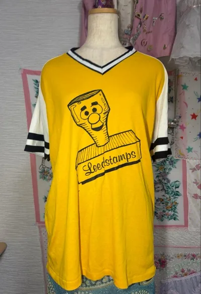 USA製 古着 1970年代 VネックTシャツ 袖ライン