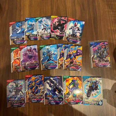ガンバレジェンズ 仮面ライダーマイス オーズ ダブル 等