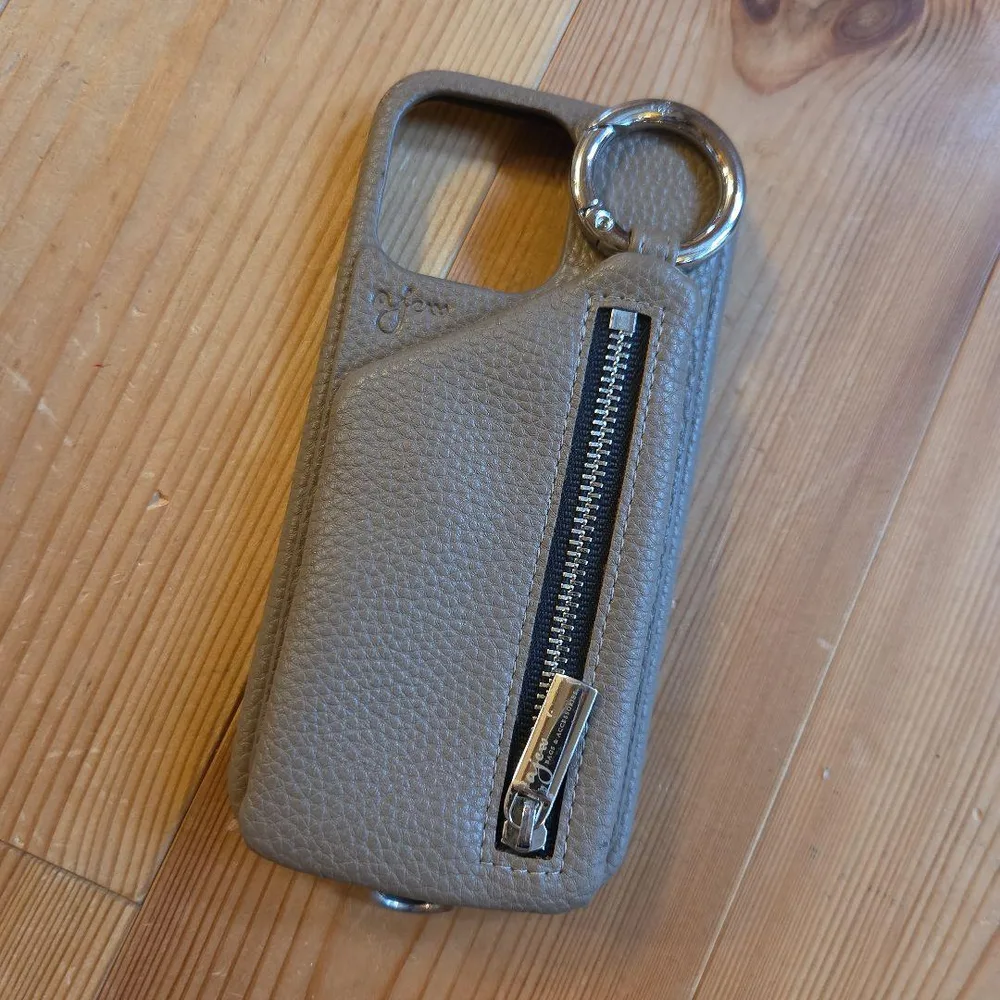 ajew iPhone15プロマックスケース ベージュ