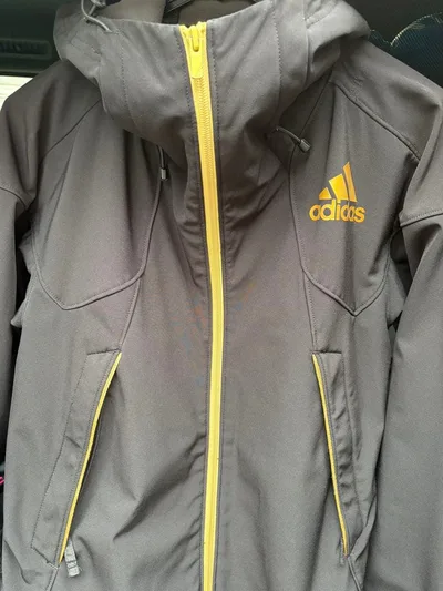adidas アディダス フーデッドジャケット ブラック