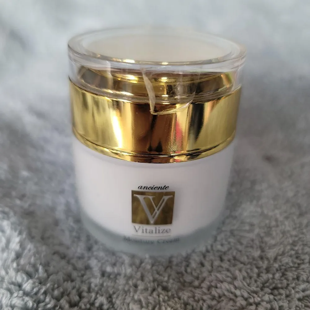 値下げ・anciente Vitalize Moisture Cream
