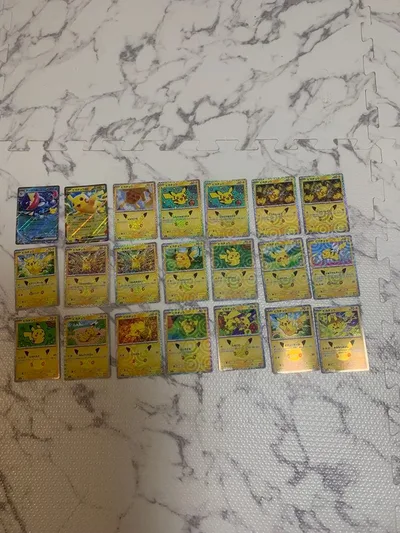 ポケモンカード 30th ピカチュウ RR まとめ売り 21枚