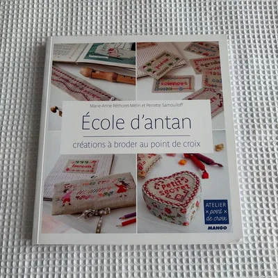 クロスステッチ図案集 École d'antan