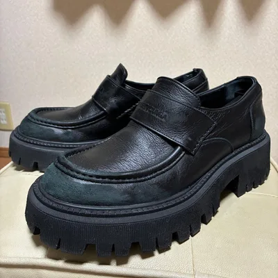 BALENCIAGA トラクター ローファー 42 黒 ダメージ加工 厚底