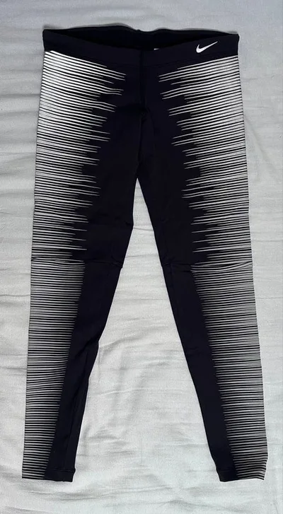 NIKE ナイキ DRI-FIT ランニングタイツ Sサイズ 美品