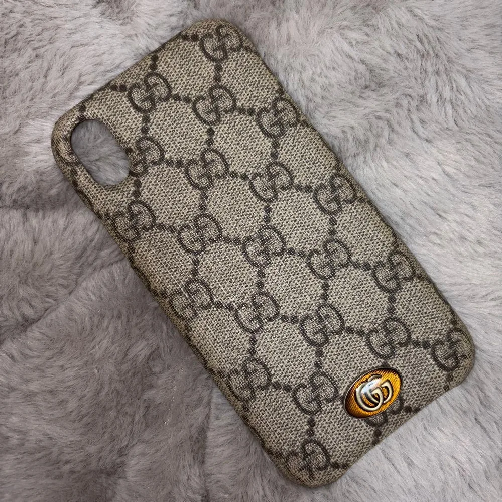 GUCCI iPhoneXRケース GGスプリーム