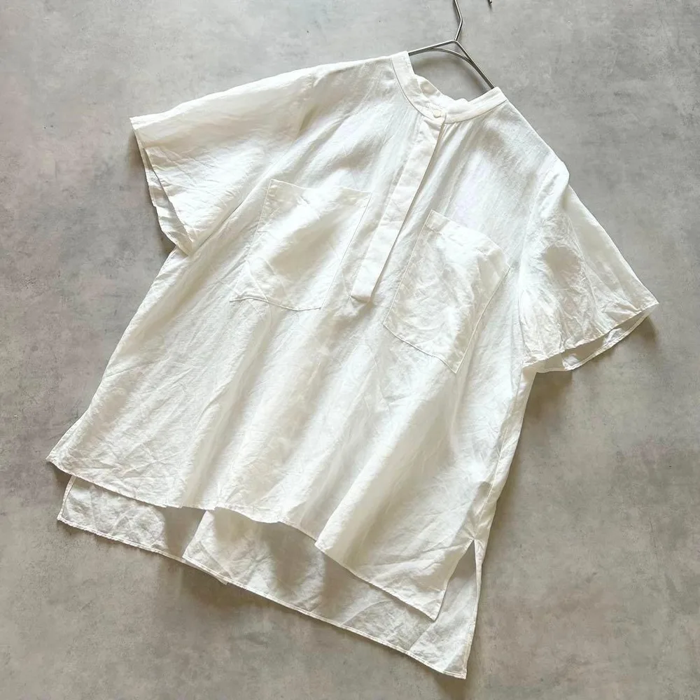 SHIPSシップスウォッシャブルリネンスタンドバンドカラー ポケット シャツ 白