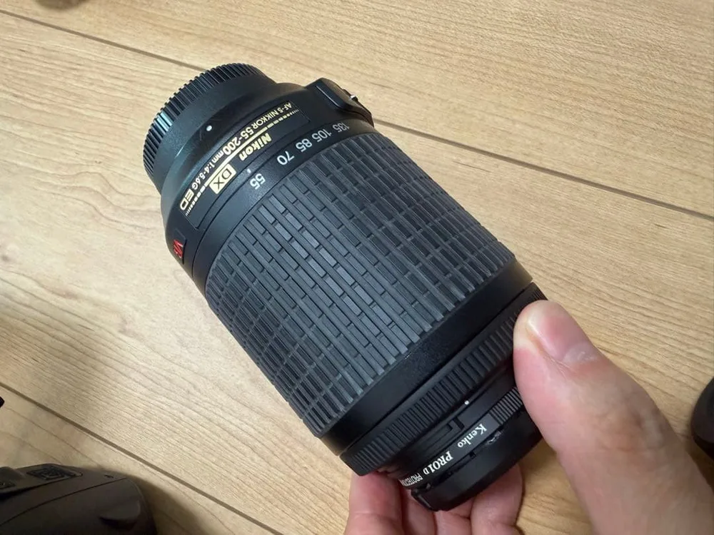 Nikon D5000 デジタル一眼レフ レンズ 3つ 単焦点レンズき【お買得】