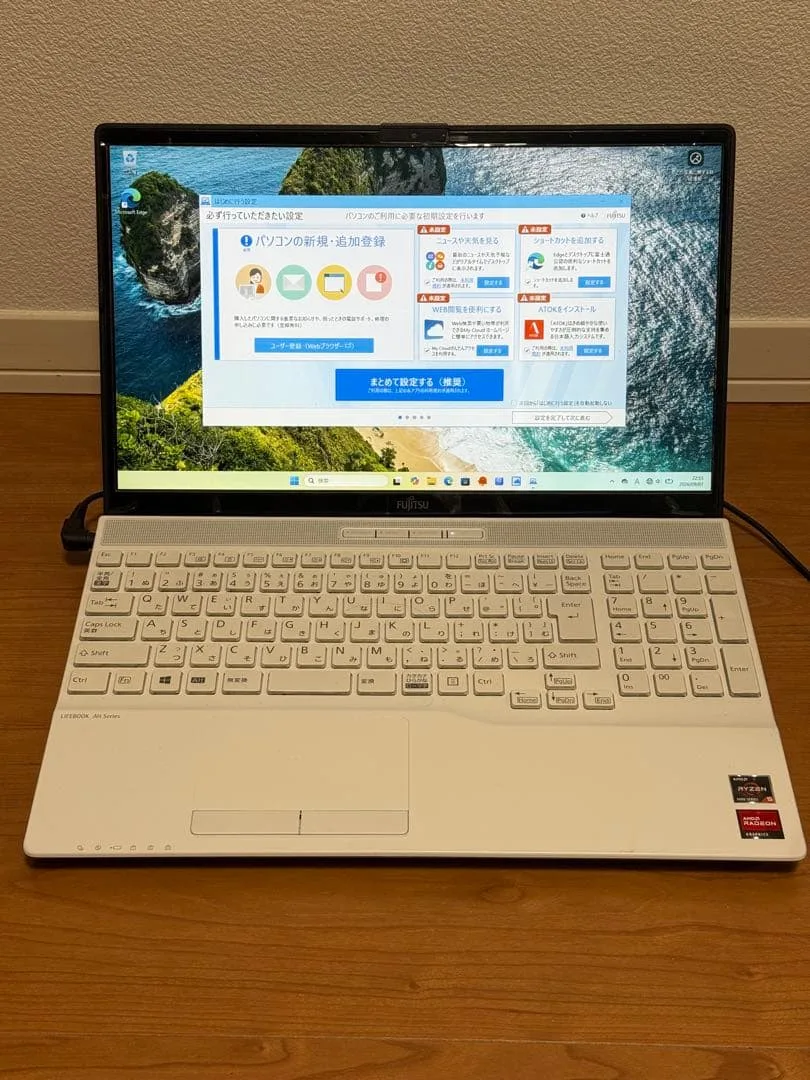 富士通 LIFEBOOK AHシリーズ FMVA45F3WH