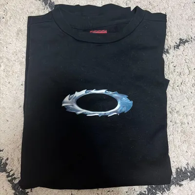 OAKLEY Tシャツ ブラック