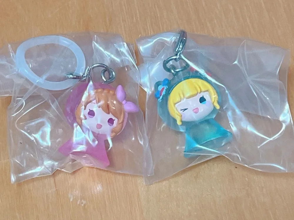 【バラ売り値下げ可】アイカツ×プリパラ THE MOVIE めじるしアクセサリー