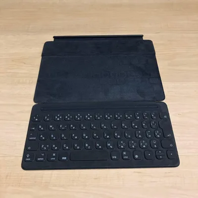 Apple Smart Keyboard iPad