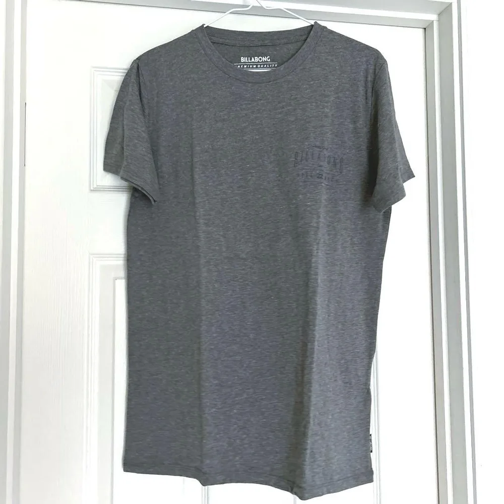 BILLABONG 半袖Tシャツ グレー トップス ロゴ M