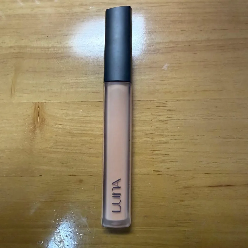 LUNA ロングラスティング チップコンシーラー 27N