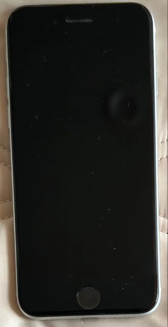 Apple iPhone SE 64GB ホワイト 本体