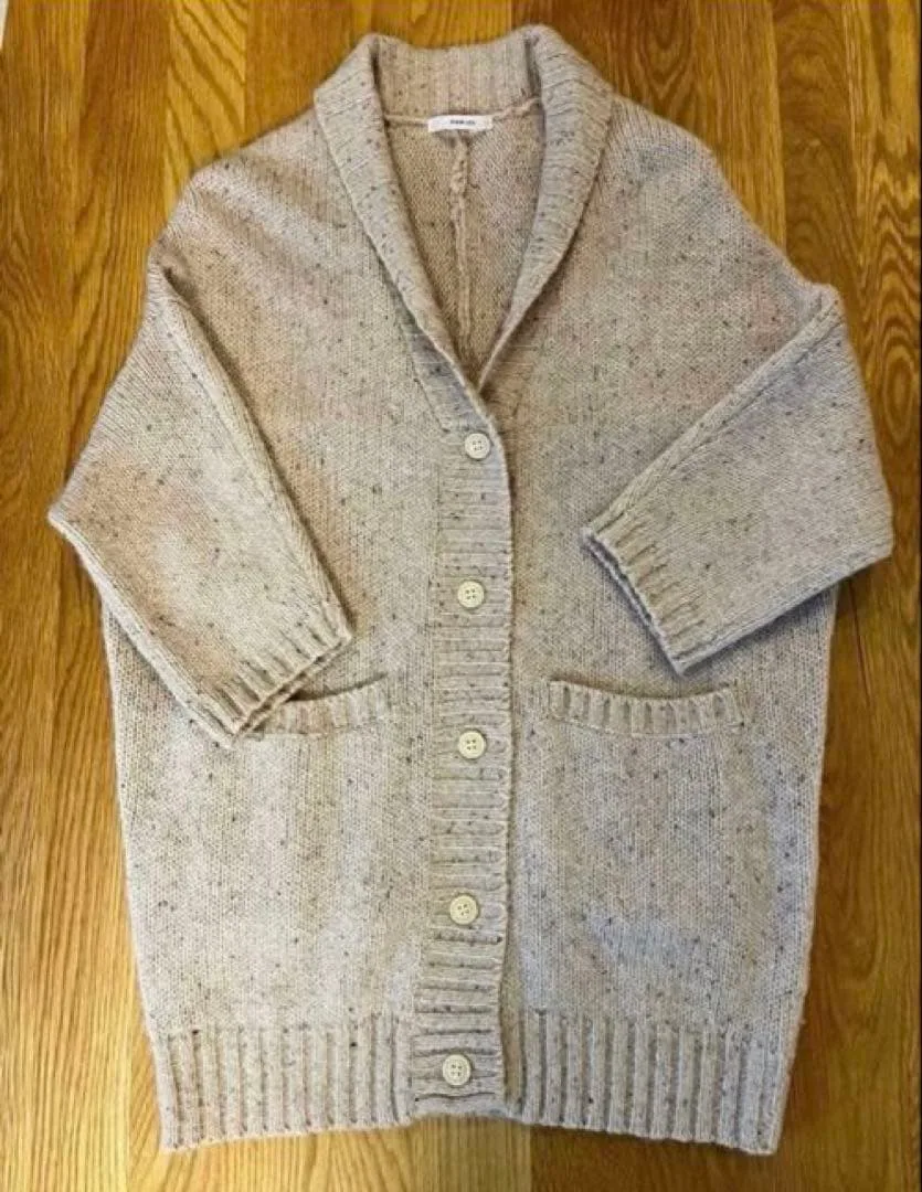 PARICI ドロップショルダーカーディガン