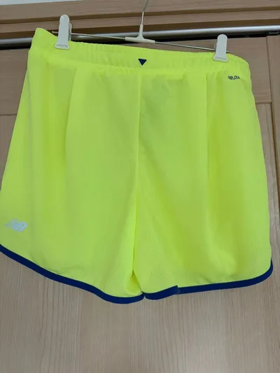 New Balance ランニングショーツ イエロー