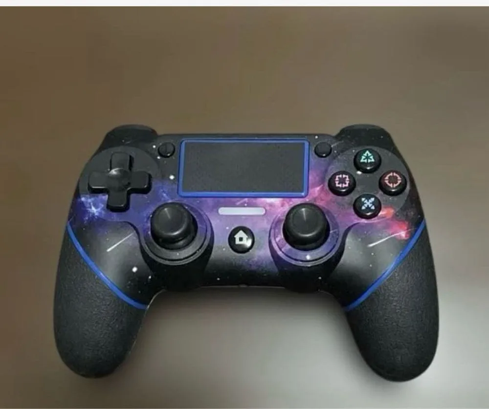 คอนโทรลเลอร์ไร้สาย PS4