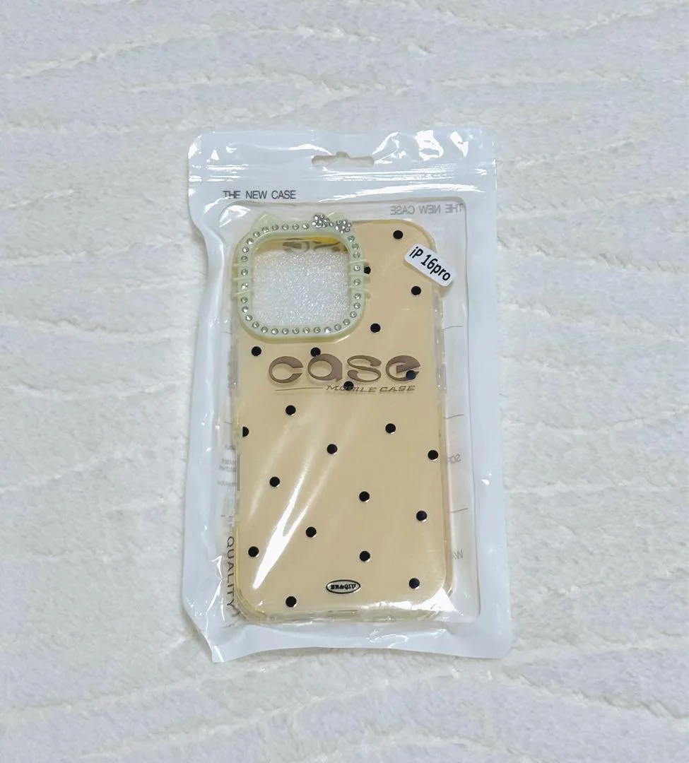 iPhone16proケース イエロー キティ 水玉ドット柄 猫耳ラインストーン