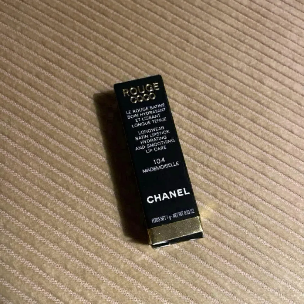 新品 CHANEL シャネル ルージュ ココ 104 マドモアゼル