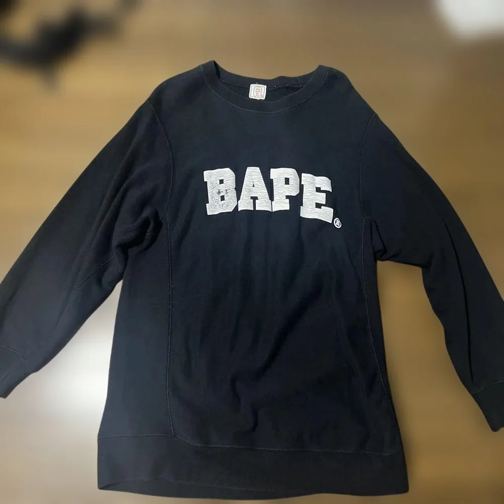 BAPE black sweatshirt M