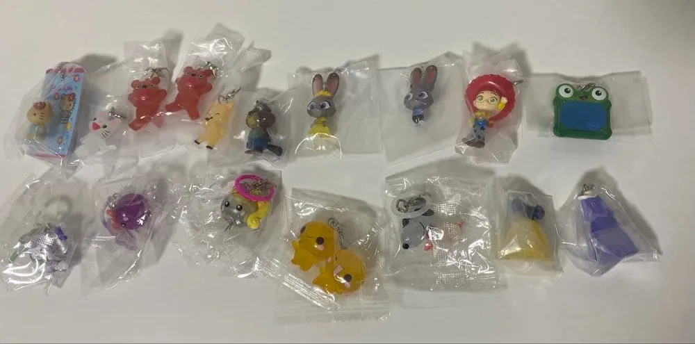 ガチャガチャまとめ売り(サンリオ・ディズニー等)