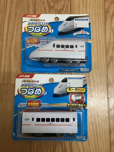 廃盤 ダイソー プチ電車シリーズ 新幹線800系つばめ